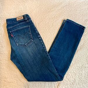 Levi's Midrise Skinny Denim Jeans size 8, length 30.